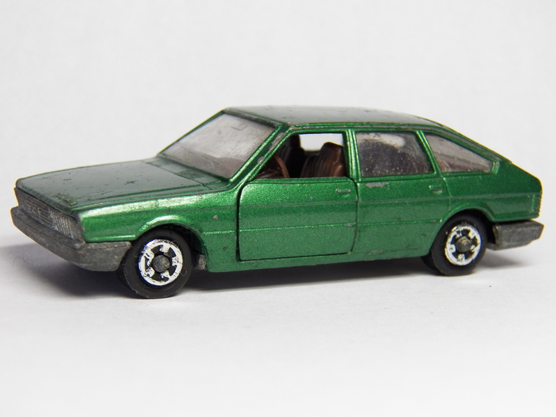 Illustration for article titled Mira 1:66 Chrysler 150GLS